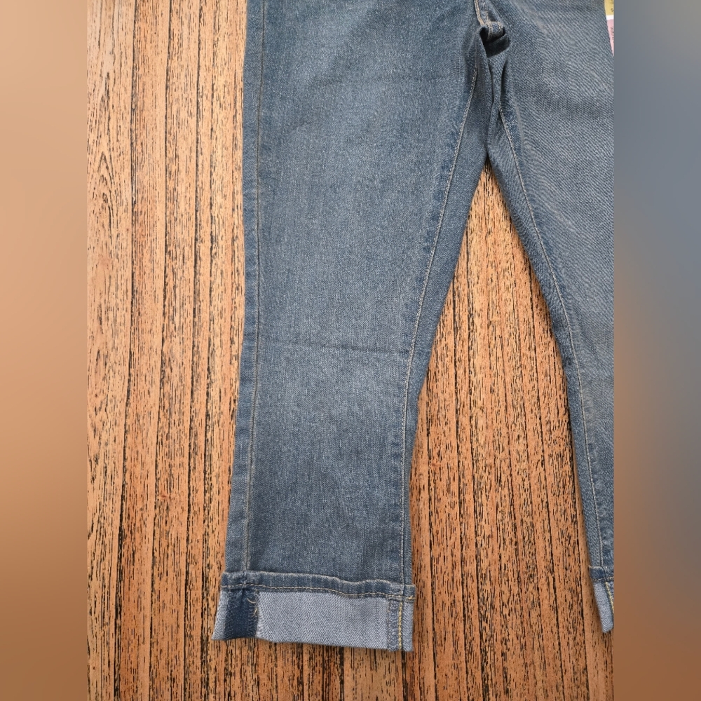 Levi Straus Signature Gold Mid Rise‎ Women Capris Size 2 W26 - Picture 3 of 14